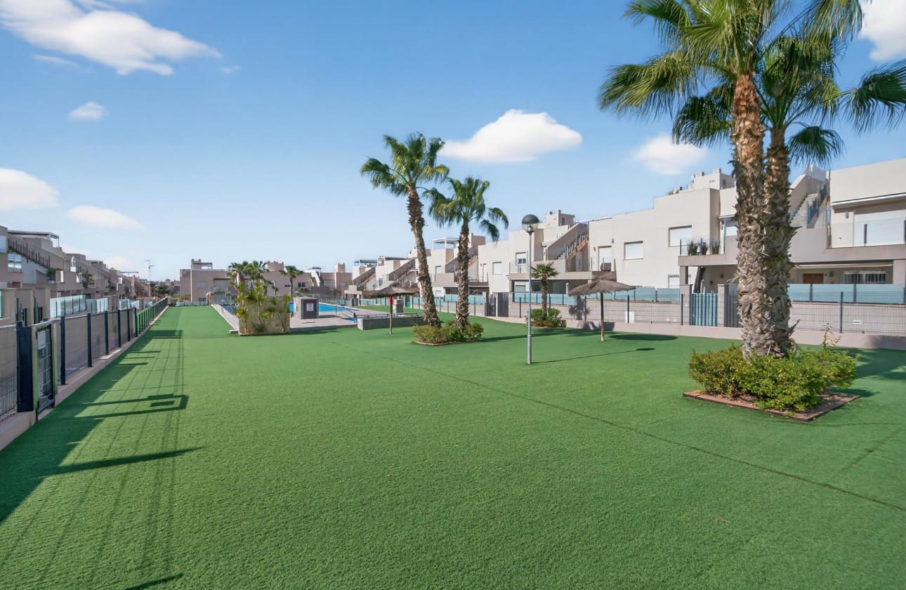 3 slaapkamer Appartement te koop in Aguas Nuevas met zwembad garage - € 259.000 (Ref: 9740593)