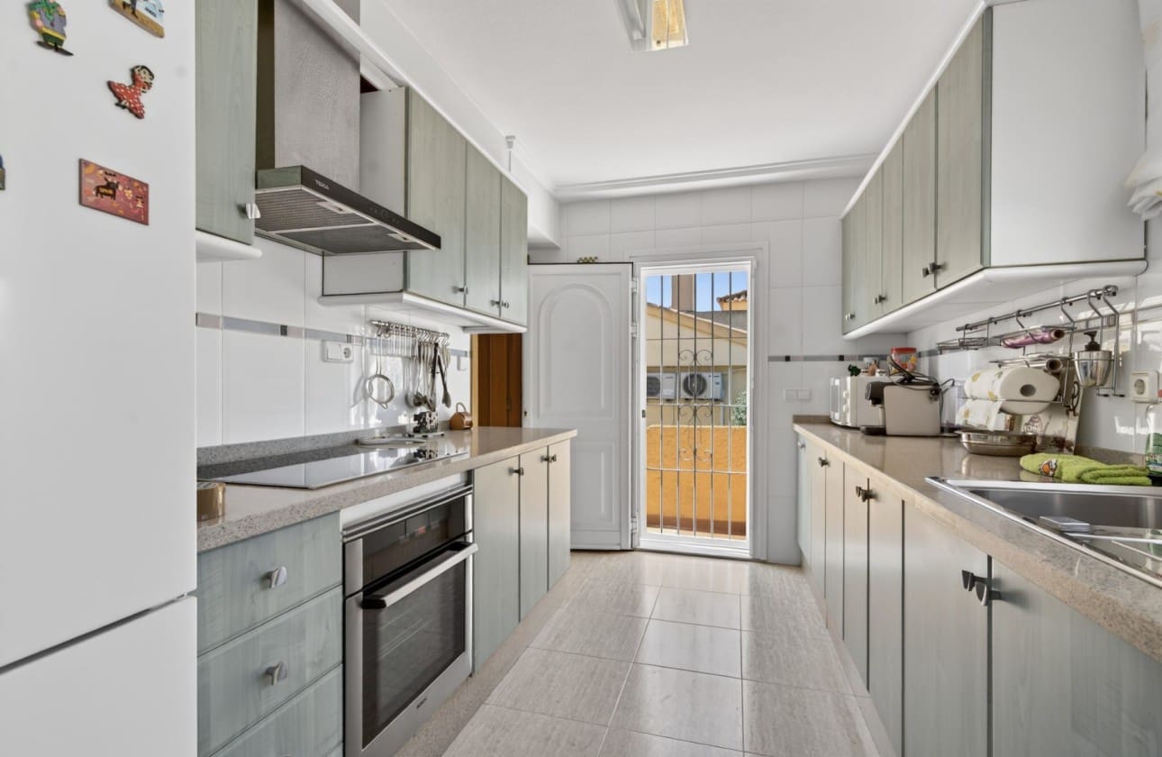 4 soverom Villa til salgs i Gran Alacant med svømmebasseng - € 695 000 (Ref: 9757806)