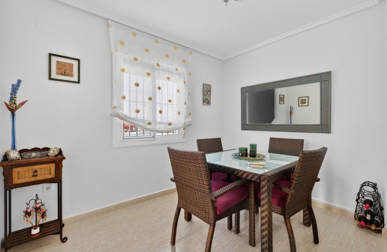 4 soverom Villa til salgs i Gran Alacant med svømmebasseng - € 695 000 (Ref: 9757806)