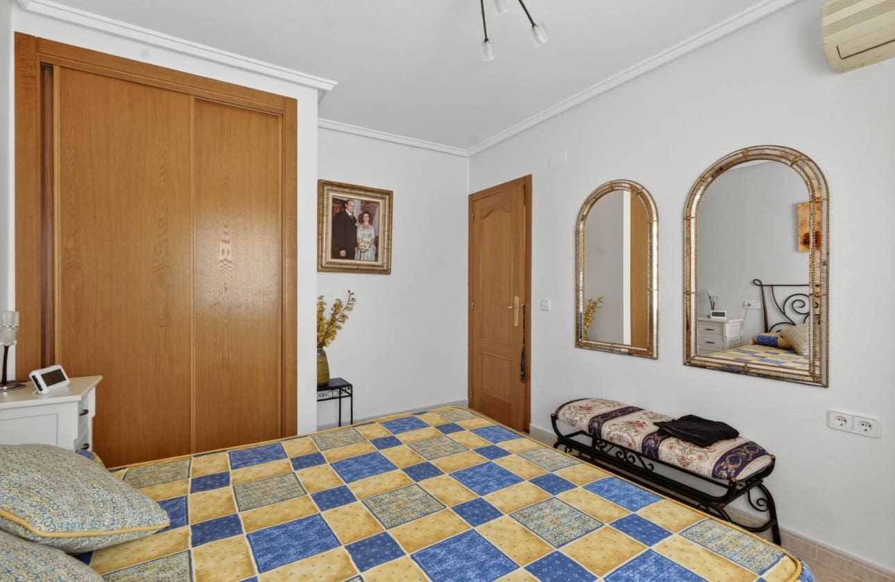 4 soverom Villa til salgs i Gran Alacant med svømmebasseng - € 695 000 (Ref: 9757806)