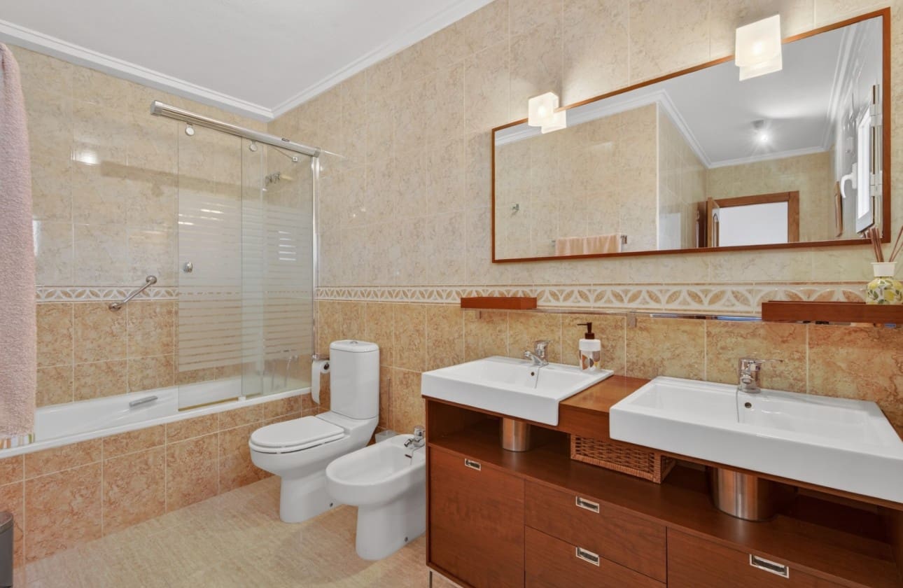 4 soverom Villa til salgs i Gran Alacant med svømmebasseng - € 695 000 (Ref: 9757806)