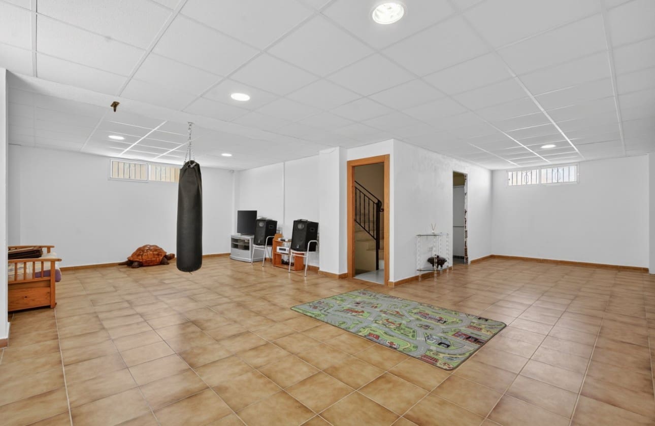 4 soverom Villa til salgs i Gran Alacant med svømmebasseng - € 695 000 (Ref: 9757806)