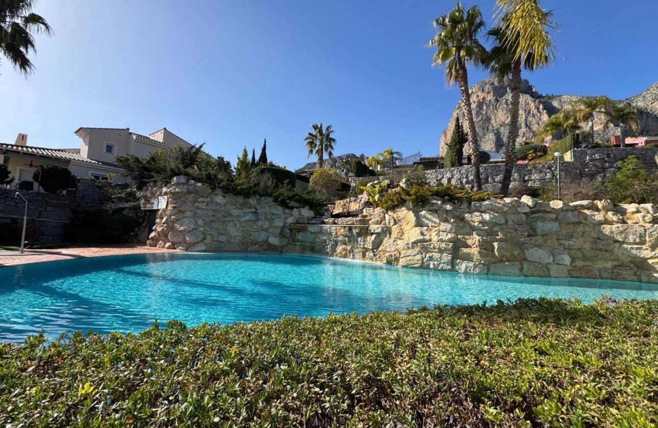 3 soverom Hus til salgs i Polop med svømmebasseng garasje - € 399 000 (Ref: 9758158)