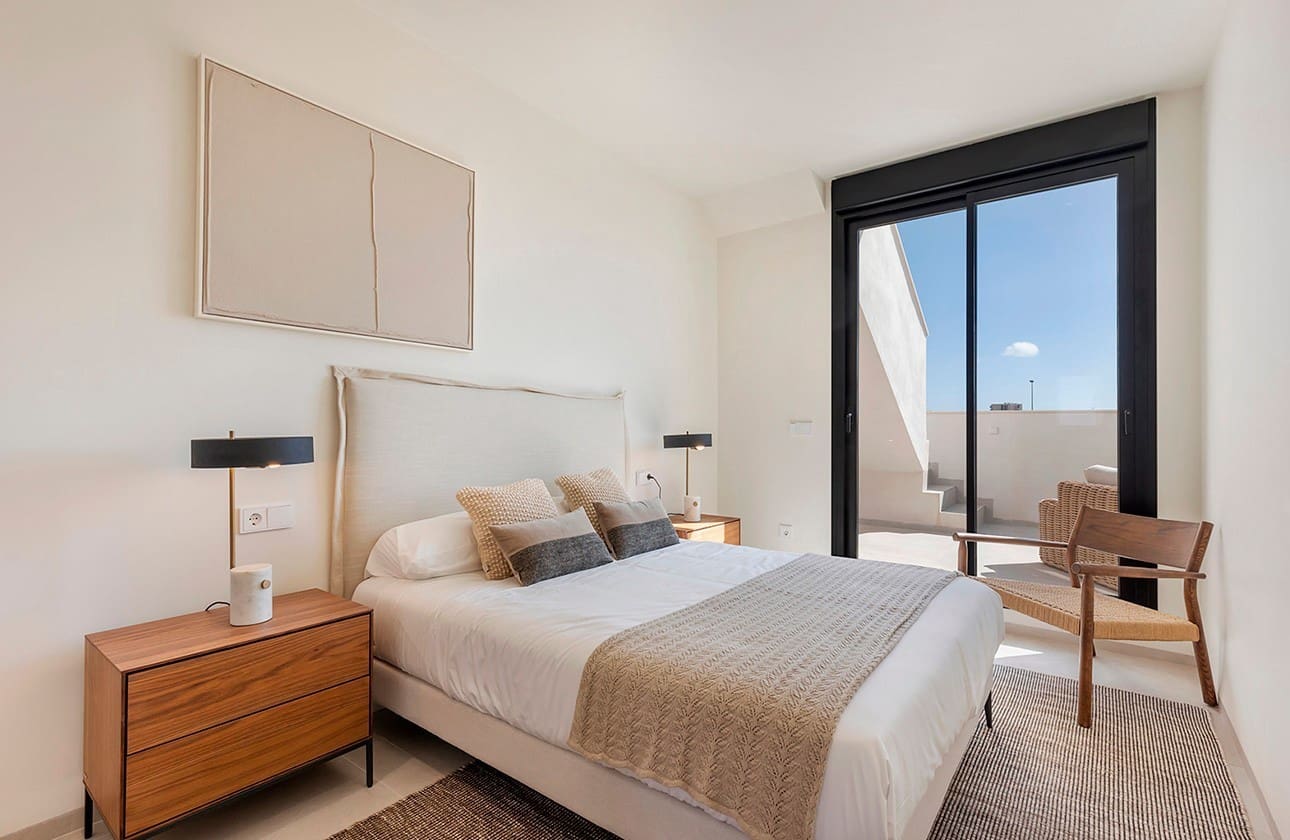 3 quarto Moradia para venda em Los Alcazares com piscina garagem - 489 000 € (Ref: 9771864)