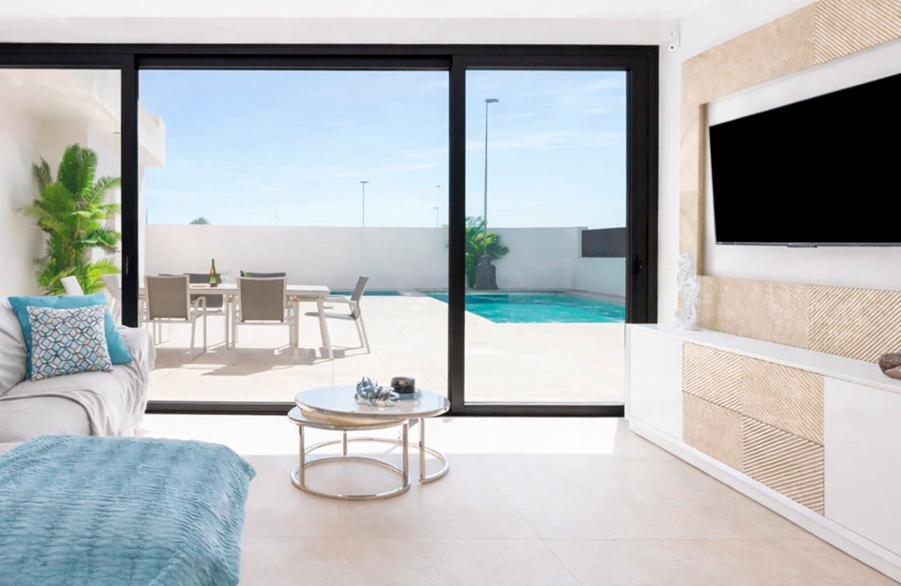 2 quarto Moradia para venda em Los Alcazares com piscina garagem - 439 000 € (Ref: 9771865)