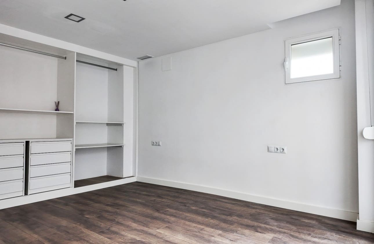 2 makuuhuone Huoneisto myytävänä paikassa Alicante kaupunki - 389 000 € (Ref: 9776939)