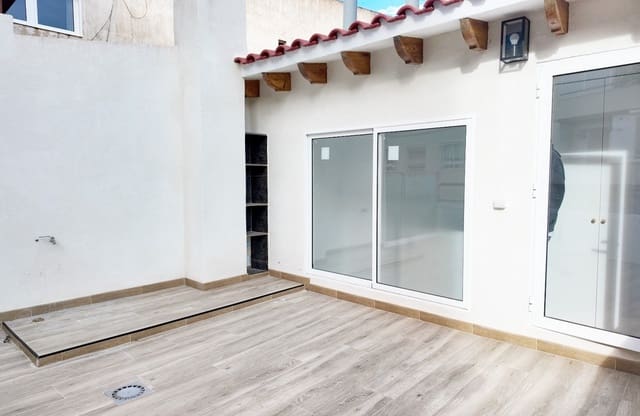 2 bedroom Apartment for sale in Barrio del Centro, Alicante / Alacant city - € 389,000 (Ref: 9776939)