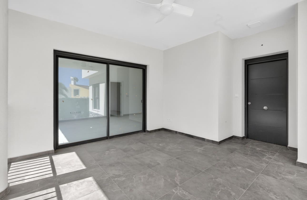 5 sovrum Villa till salu i San Vicente / Sant Vicent del Raspeig med pool garage - 660 000 € (Ref: 9781410)