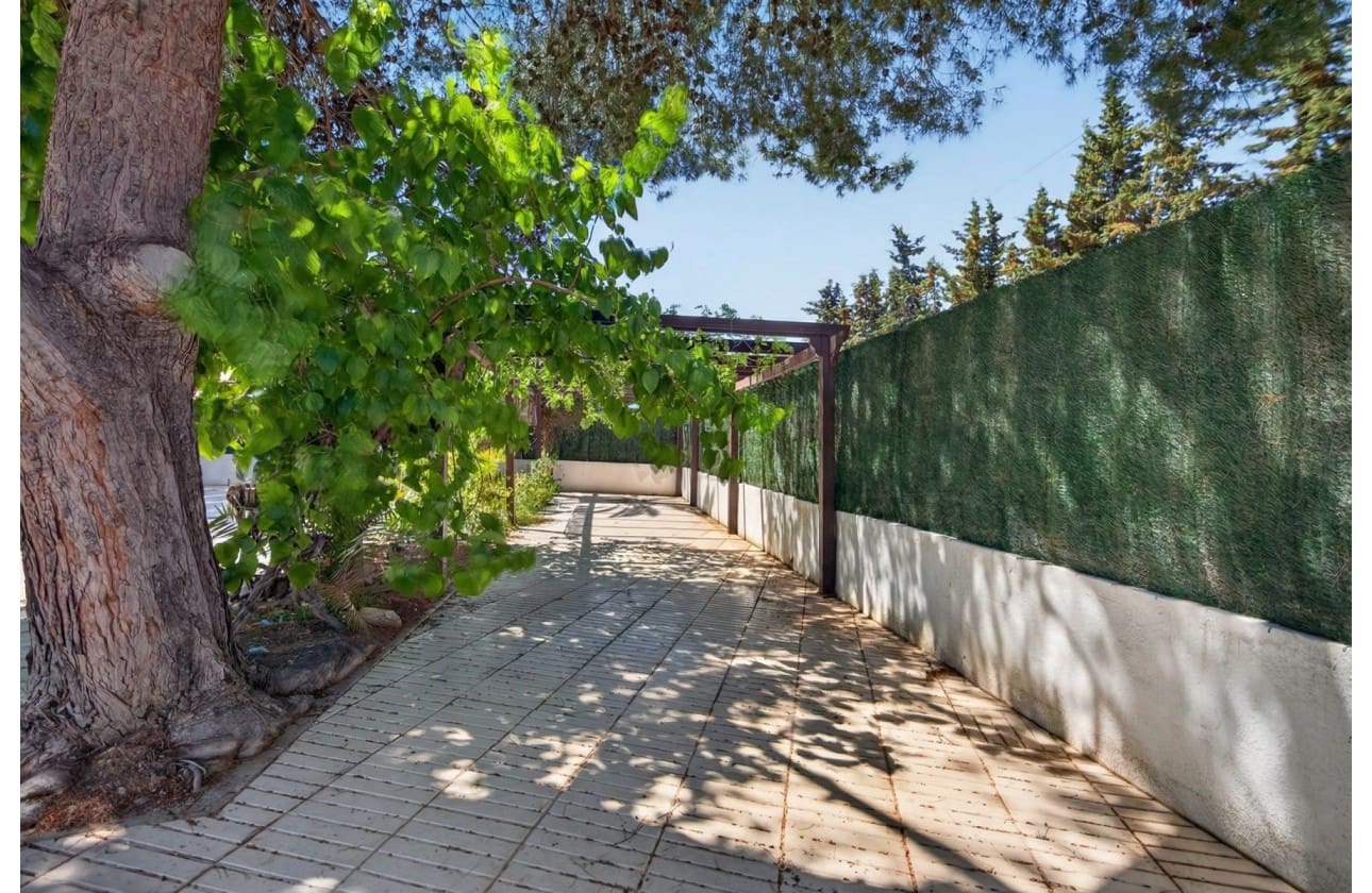 5 sovrum Villa till salu i San Vicente / Sant Vicent del Raspeig med pool garage - 660 000 € (Ref: 9781410)