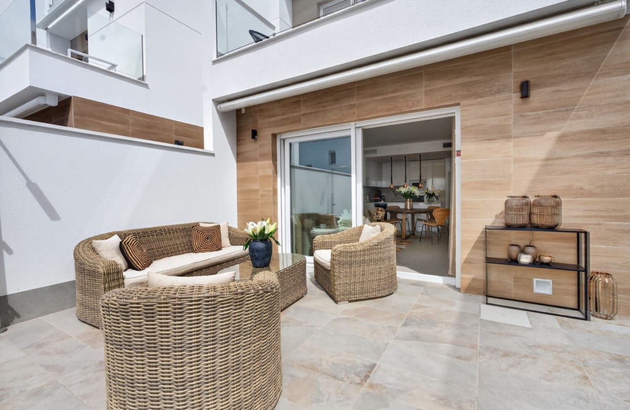 Chalet de 4 habitaciones en San Pedro del Pinatar en venta con piscina garaje - 519.000 € (Ref: 9796274)