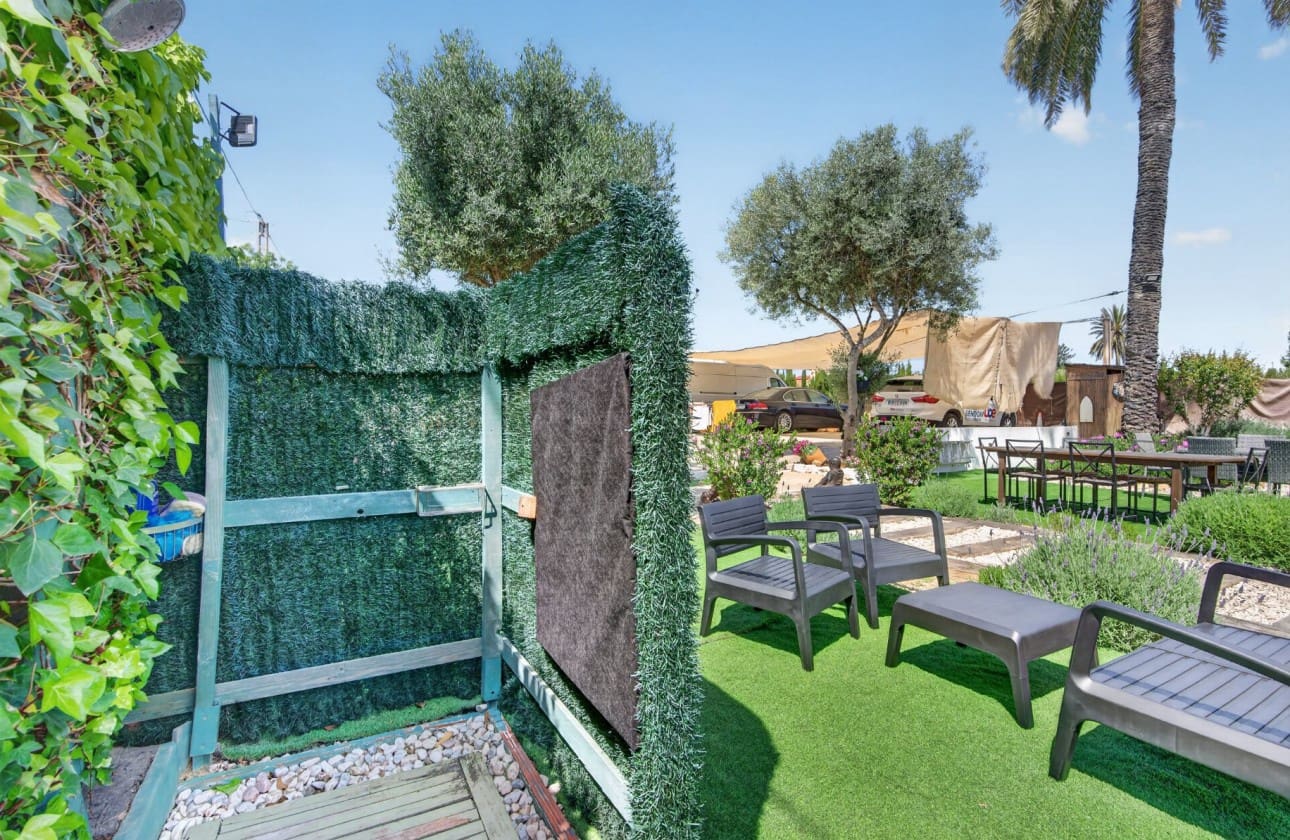 3 makuuhuone Huvila myytävänä paikassa El Altet mukana uima-altaan 
autotalli - 670 000 € (Ref: 9798383)