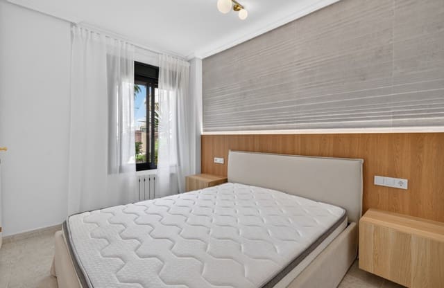 2 sovrum Lägenhet till salu i Campoamor, Orihuela med pool garage - 249 000 € (Ref: 9814630)