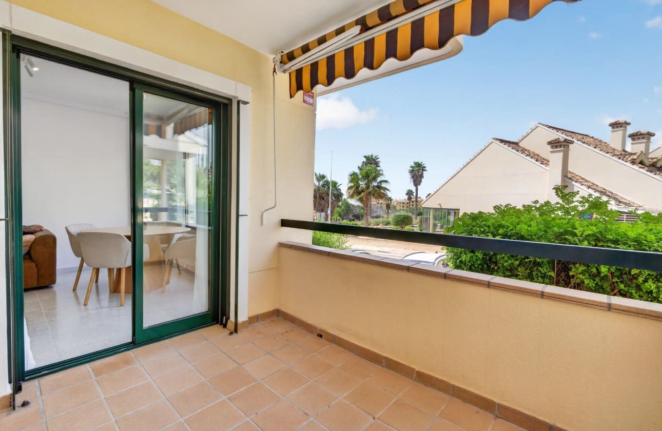 2 sovrum Lägenhet till salu i Campoamor med pool garage - 249 000 € (Ref: 9814630)