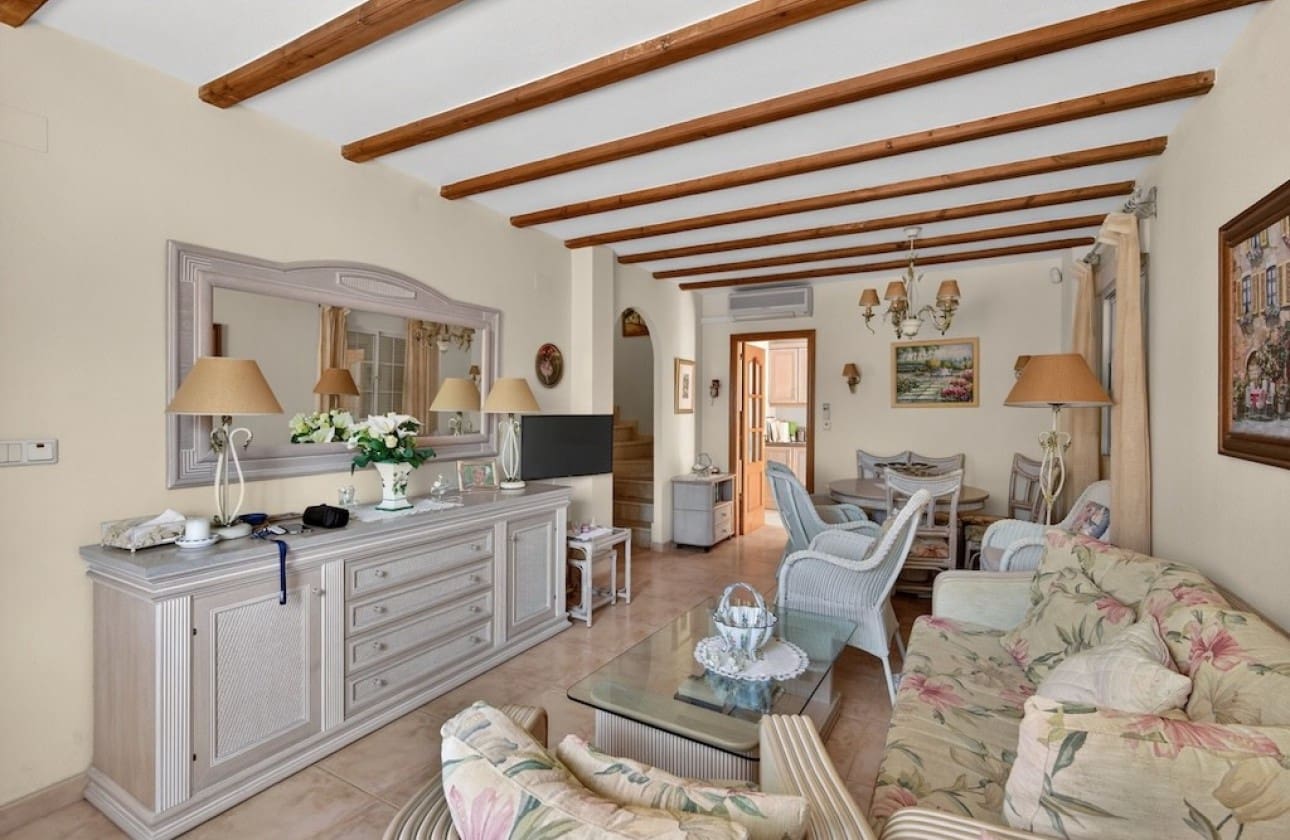 3 quarto Casa em Banda para venda em Gran Alacant com piscina - 299 000 € (Ref: 9816526)