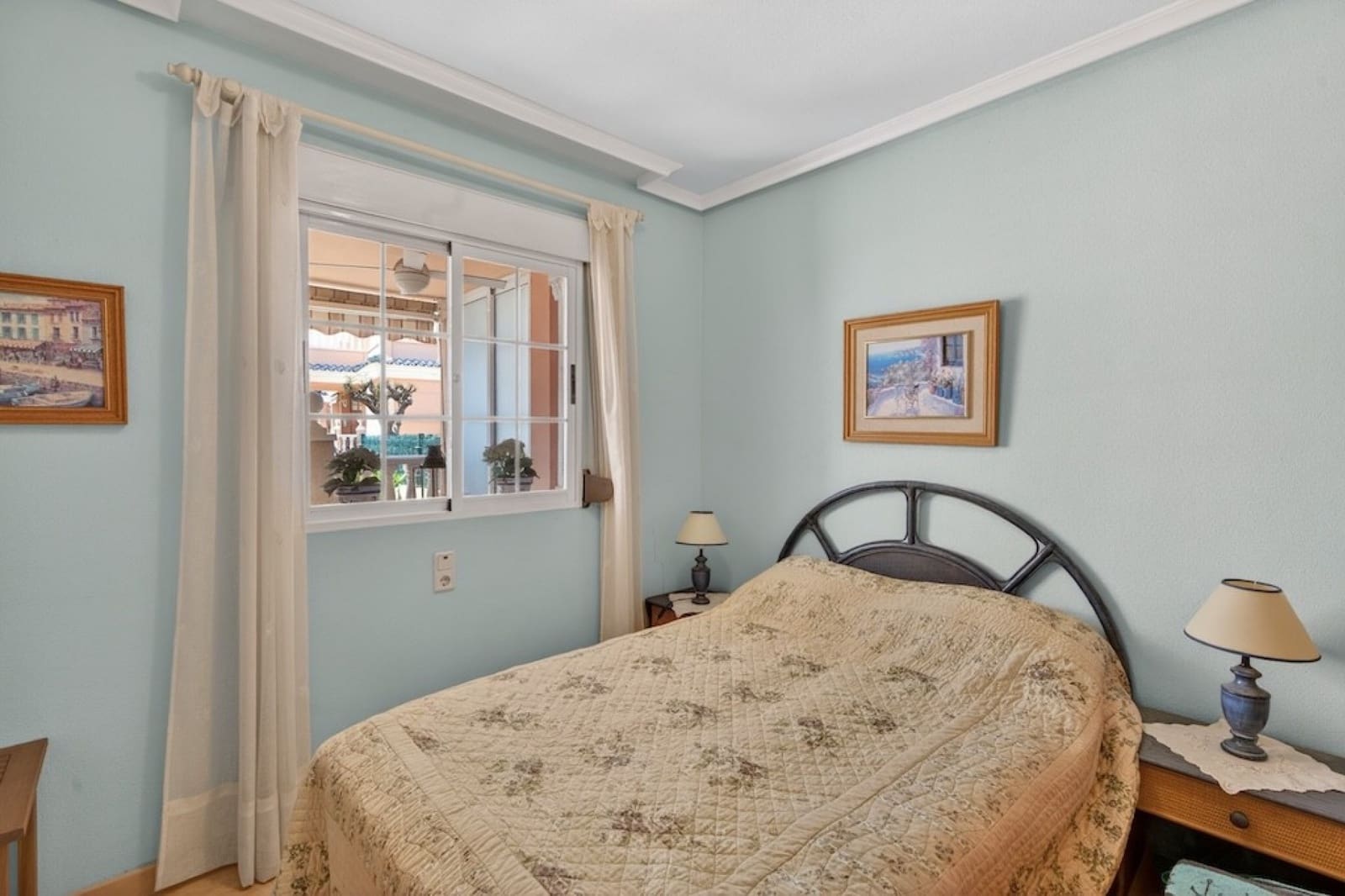3 bedroom Townhouse for sale in Gran Alacant with pool - € 299,000 (Ref: 9816526)