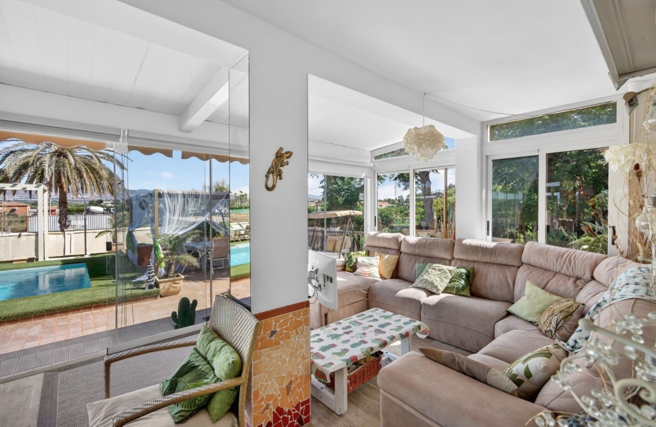 3 soverom Villa til salgs i Orihuela med svømmebasseng - € 325 000 (Ref: 9823654)