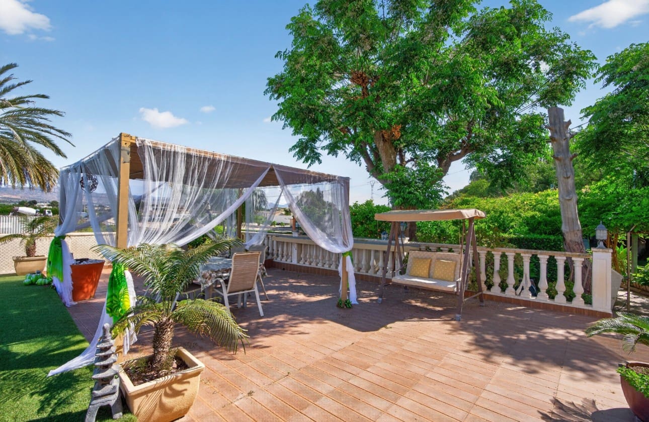 3 soverom Villa til salgs i Orihuela med svømmebasseng - € 325 000 (Ref: 9823654)