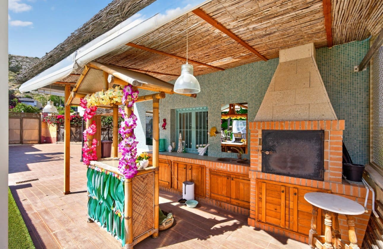 3 soverom Villa til salgs i Orihuela med svømmebasseng - € 325 000 (Ref: 9823654)