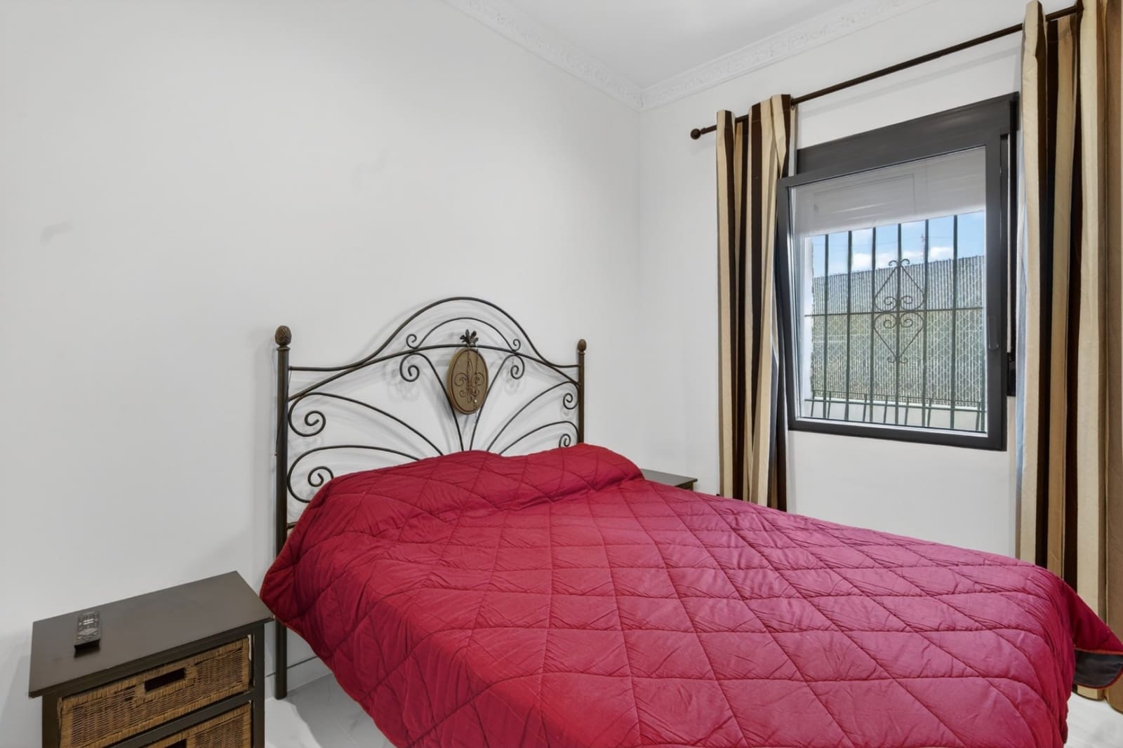 3 Zimmer Villa zu verkaufen in El Altet mit Pool Garage - 670.000 € (Ref: 9849921)