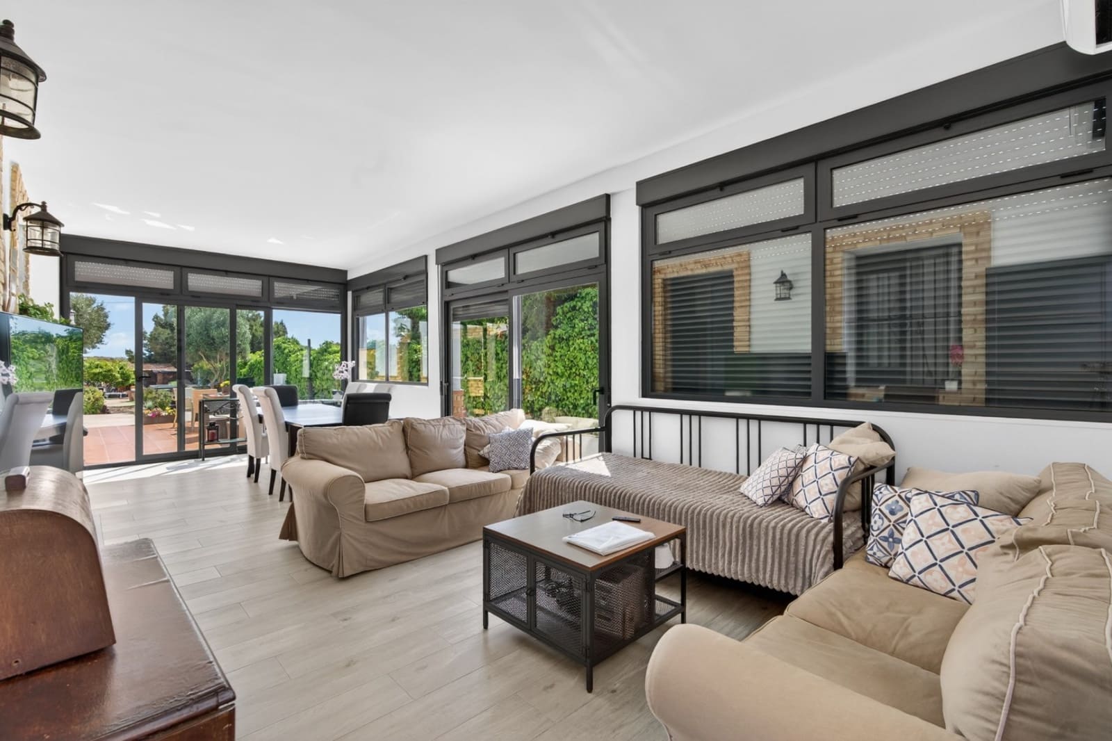 3 Zimmer Villa zu verkaufen in El Altet mit Pool Garage - 670.000 € (Ref: 9849921)