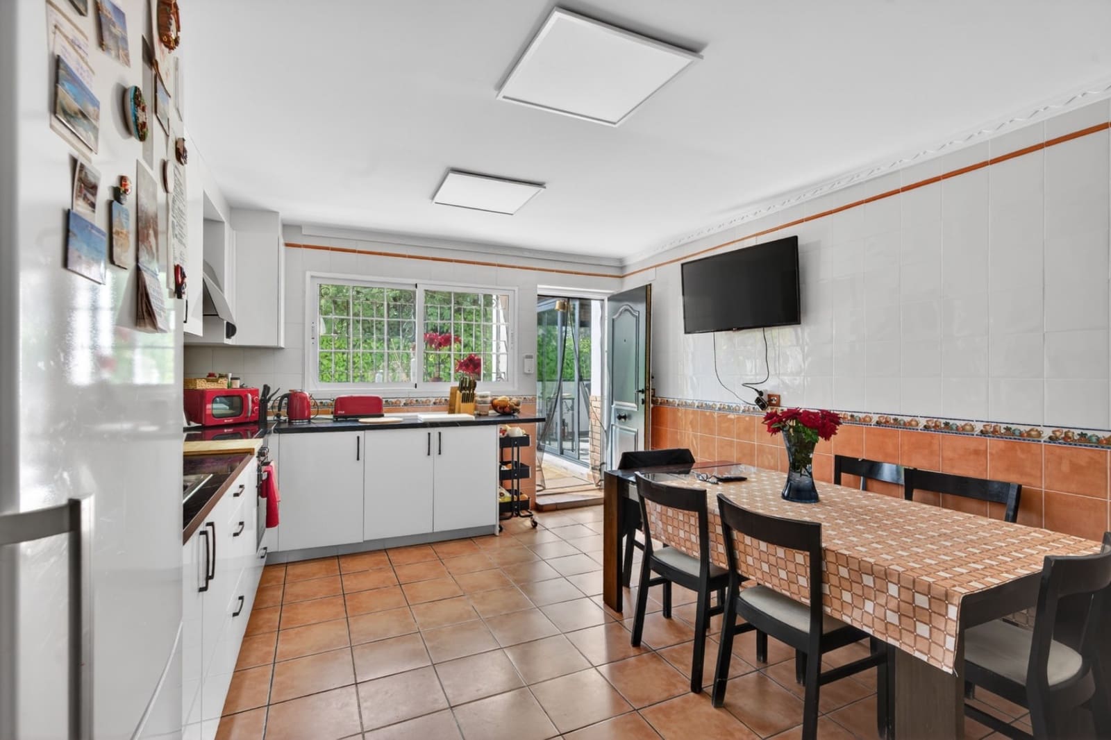 3 Zimmer Villa zu verkaufen in El Altet mit Pool Garage - 670.000 € (Ref: 9849921)