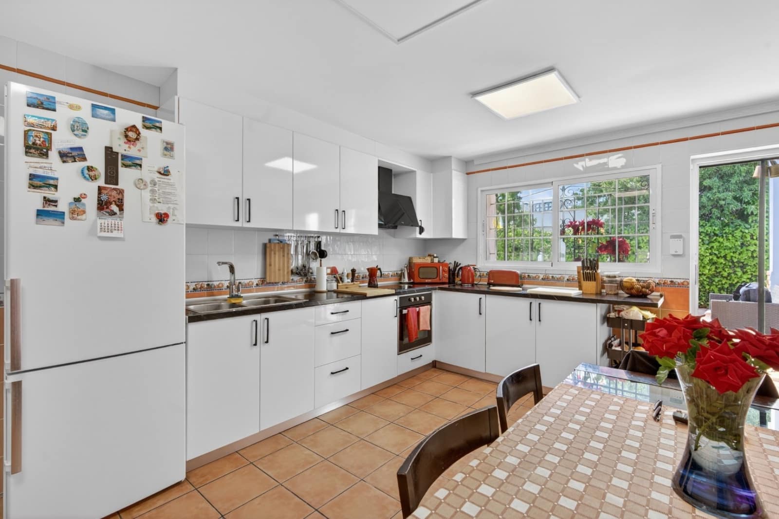 3 Zimmer Villa zu verkaufen in El Altet mit Pool Garage - 670.000 € (Ref: 9849921)