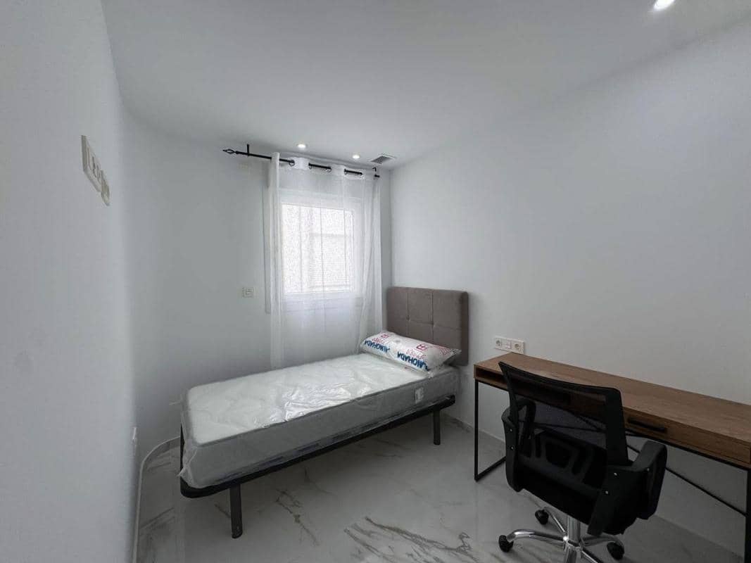 2 sypialnia Mieszkanie na sprzedaż w Torrevieja z basenem - 200 000 € (Ref: 9853097)