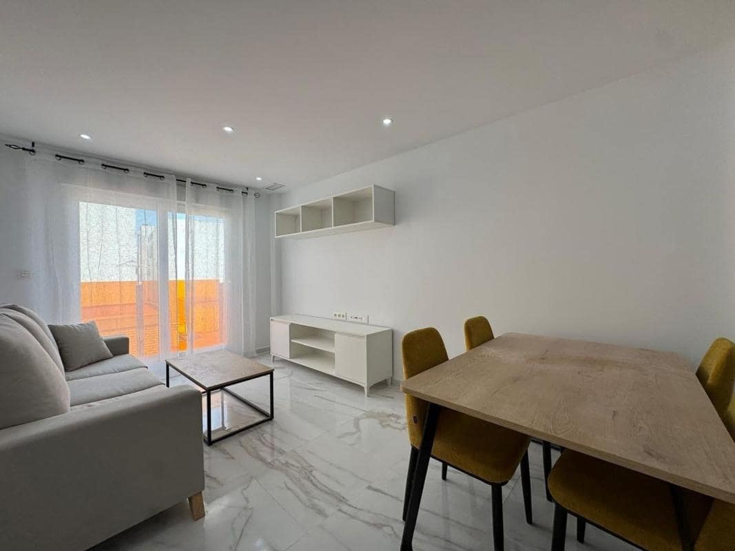 2 sypialnia Mieszkanie na sprzedaż w Torrevieja z basenem - 200 000 € (Ref: 9853097)