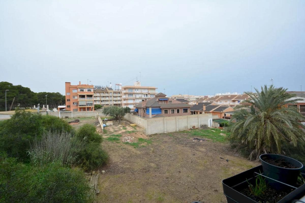 3 sovrum Lägenhet till salu i Guardamar del Segura med garage - 220 000 € (Ref: 9853126)
