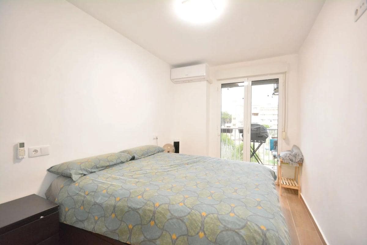 3 sovrum Lägenhet till salu i Guardamar del Segura med garage - 220 000 € (Ref: 9853126)