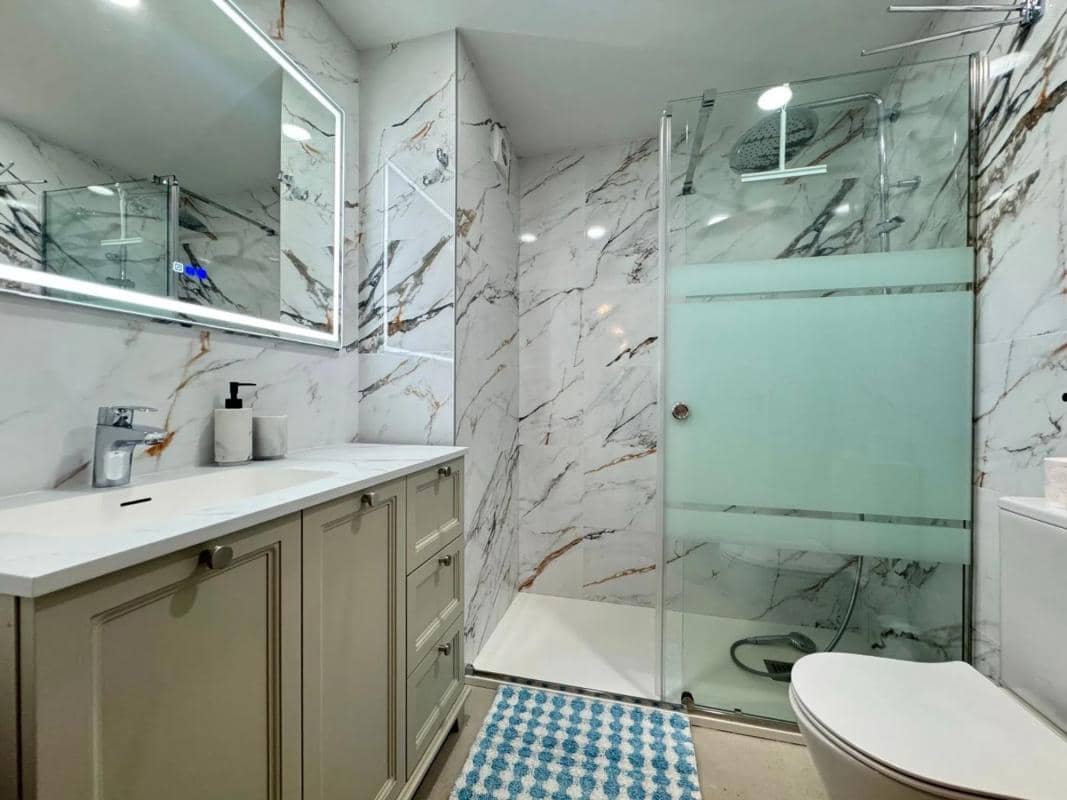 1 sovrum Lägenhet till salu i Guardamar del Segura - 194 000 € (Ref: 9853127)