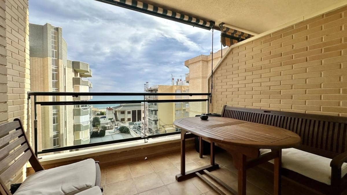 2 slaapkamer Flat te koop in Guardamar del Segura met zwembad - € 339.000 (Ref: 9853128)