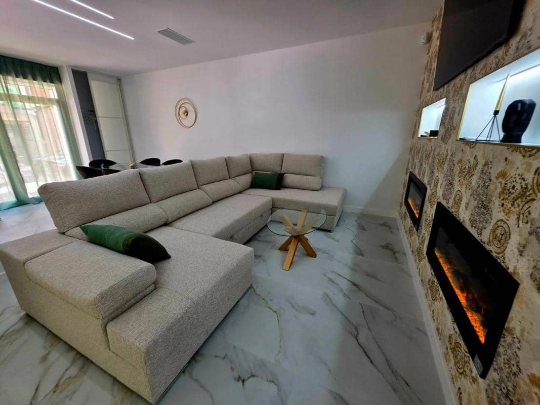 3 slaapkamer Flat te koop in Guardamar del Segura - € 347.000 (Ref: 9853133)