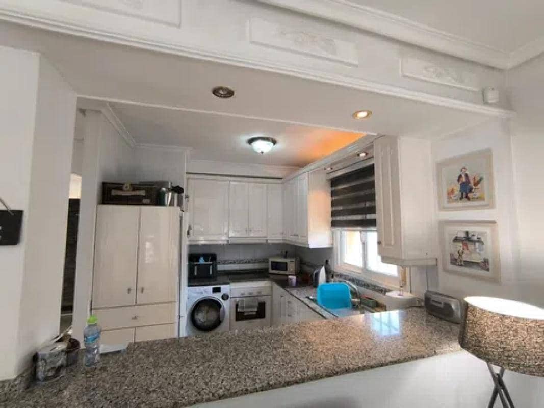 3 quarto Moradia para venda em Guardamar del Segura com piscina - 339 995 € (Ref: 9853145)