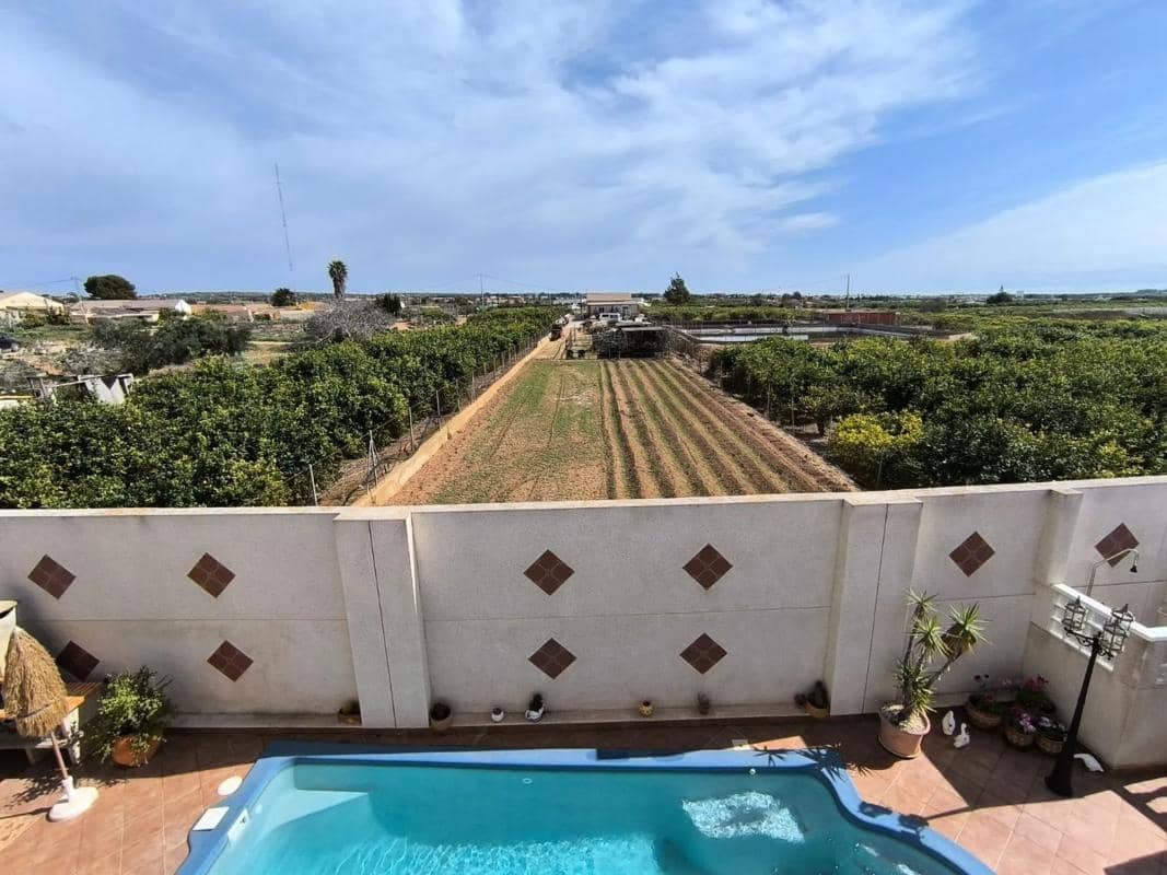 3 quarto Moradia para venda em Guardamar del Segura com piscina - 339 995 € (Ref: 9853146)