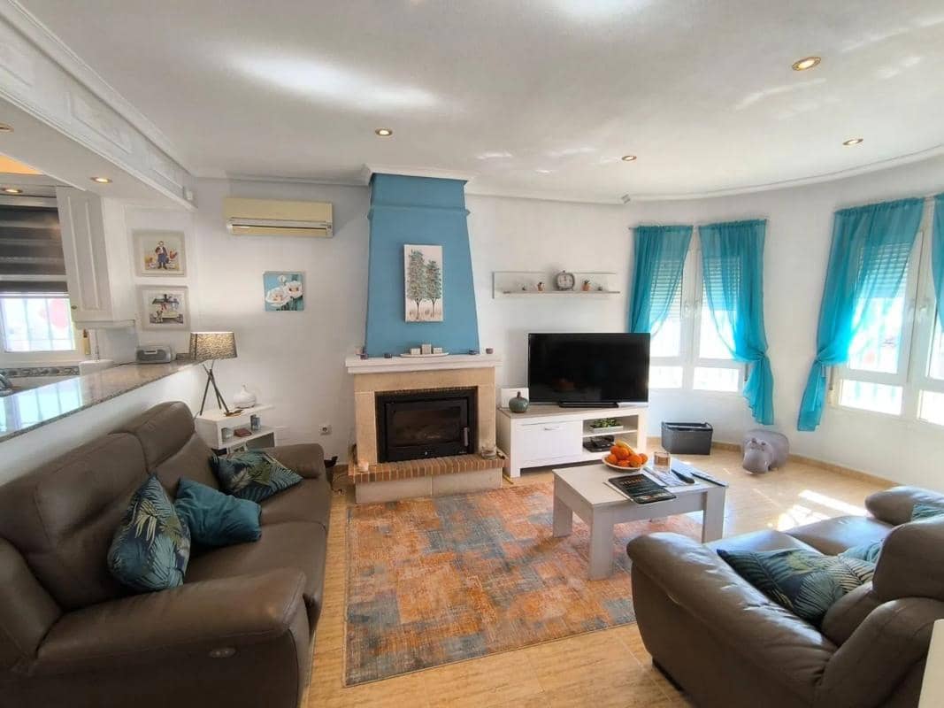 3 quarto Moradia para venda em Guardamar del Segura com piscina - 339 995 € (Ref: 9853146)
