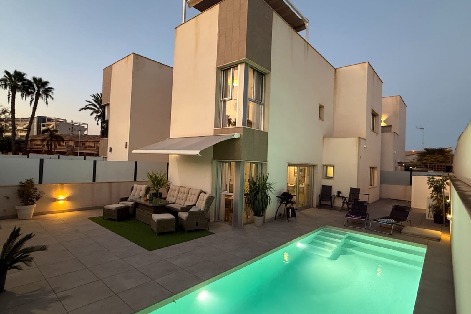 3 soveværelse Villa til salg i Santiago de la Ribera med swimmingpool - € 379.000 (Ref: 9853217)