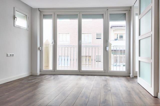 2 soveværelse Lejlighed til salg i Barrio del Centro, Alicante by - € 389.000 (Ref: 9853219)