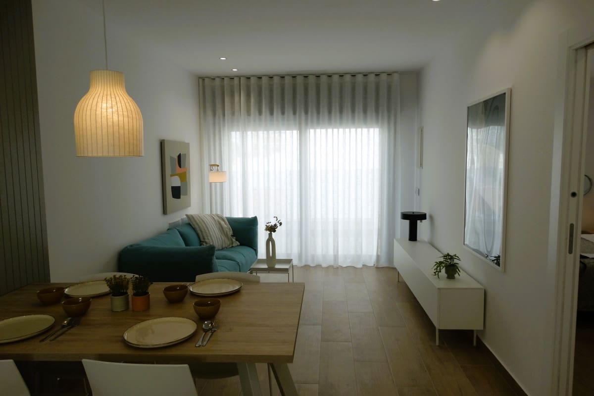 3 soveværelse Bungalow til salg i Pilar de la Horadada med swimmingpool - € 370.000 (Ref: 9853252)