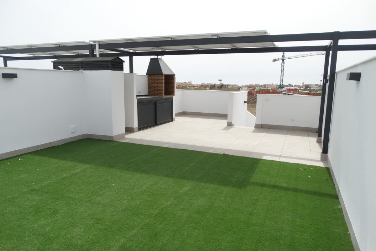 3 soveværelse Bungalow til salg i Pilar de la Horadada med swimmingpool - € 370.000 (Ref: 9853252)