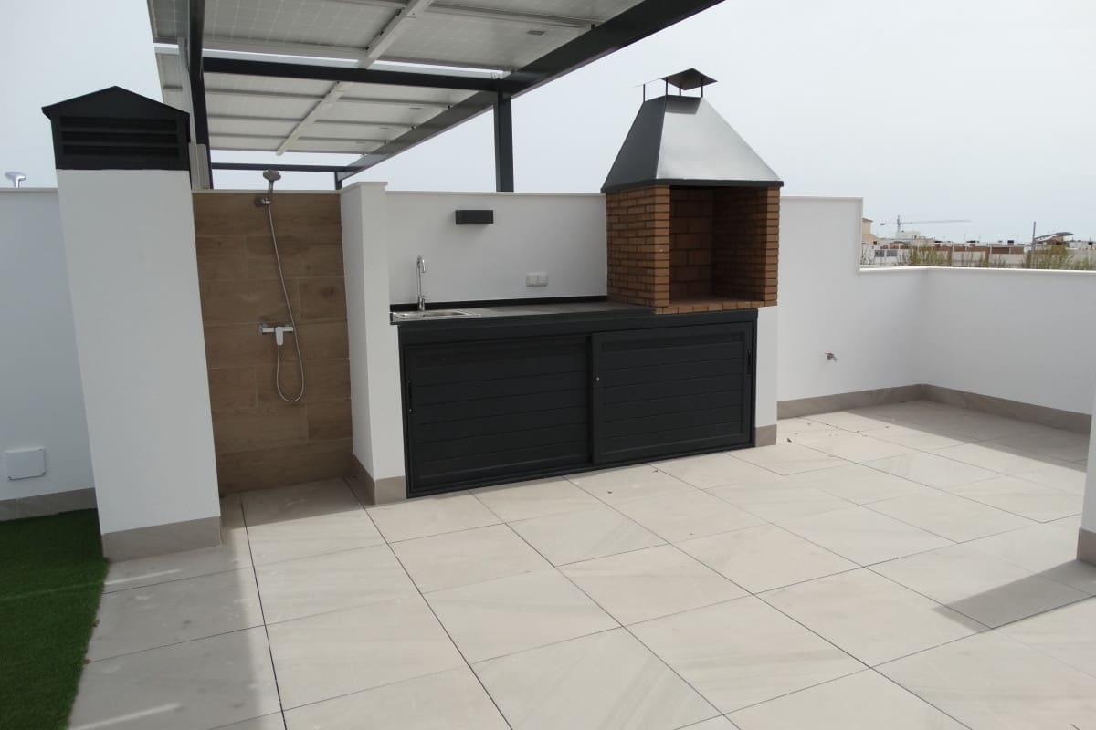 3 soveværelse Bungalow til salg i Pilar de la Horadada med swimmingpool - € 370.000 (Ref: 9853252)