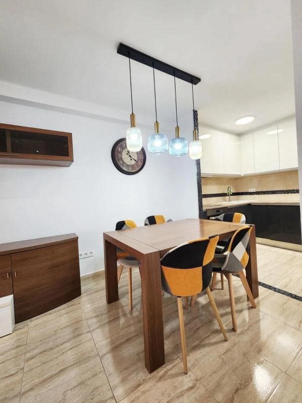 3 slaapkamer Flat te koop in Torrevieja - € 199.000 (Ref: 9854114)