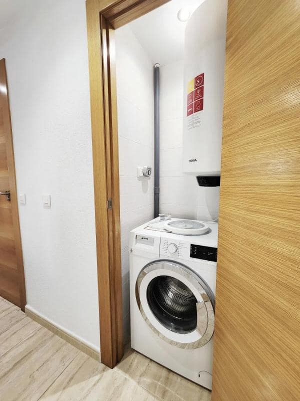 3 slaapkamer Flat te koop in Torrevieja - € 199.000 (Ref: 9854114)