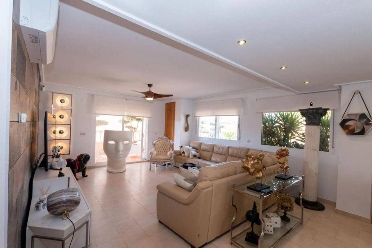 3 soveværelse Lejlighed til salg i Orihuela med swimmingpool garage - € 395.000 (Ref: 9854145)