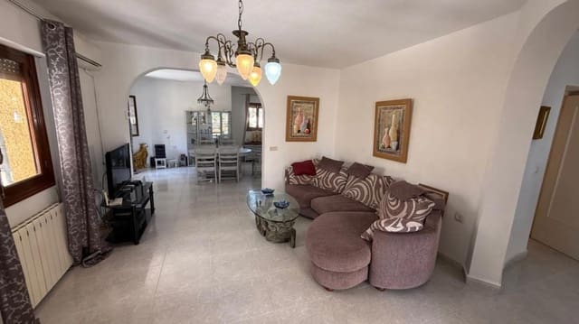 6 soveværelse Villa til salg i Las Filipinas - € 450.000 (Ref: 9854150)