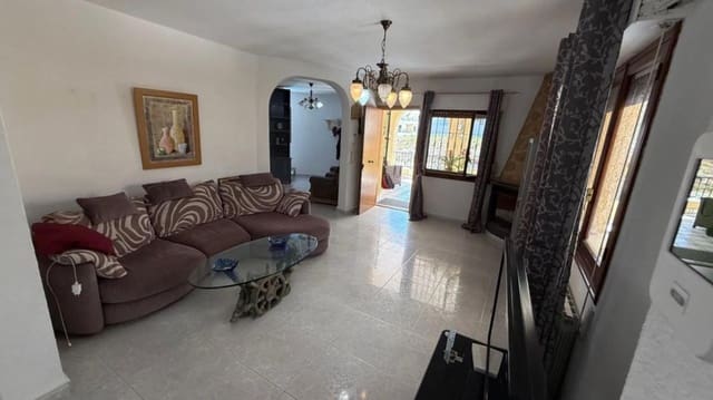 6 soveværelse Villa til salg i Las Filipinas - € 450.000 (Ref: 9854150)