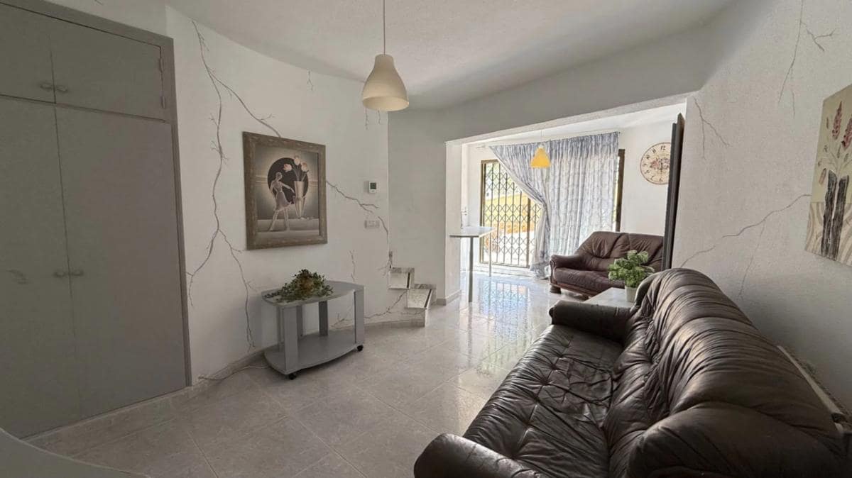6 soveværelse Villa til salg i Orihuela - € 450.000 (Ref: 9854150)