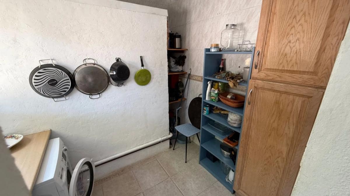 6 soveværelse Villa til salg i Orihuela med swimmingpool garage - € 450.000 (Ref: 9854152)