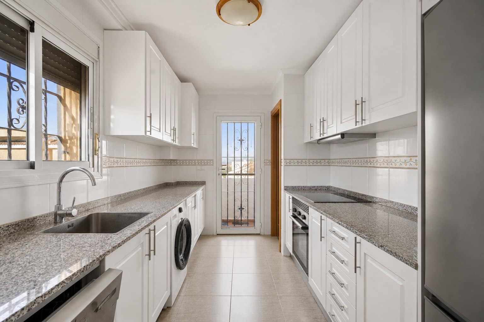 6 sypialnia Willa na sprzedaż w Gran Alacant z basenem garażem - 499 000 € (Ref: 9854195)