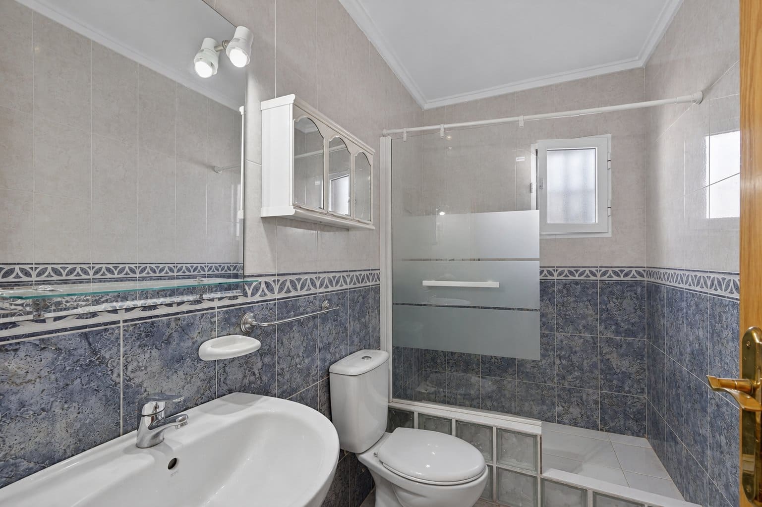 6 sypialnia Willa na sprzedaż w Gran Alacant z basenem garażem - 499 000 € (Ref: 9854195)